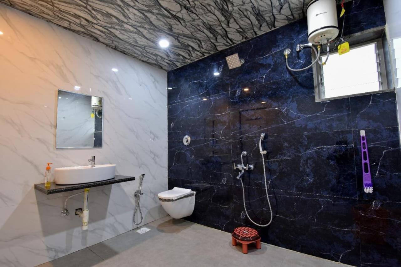 Вилла Beauty And The Beast 4Bhk Лонавала Экстерьер фото