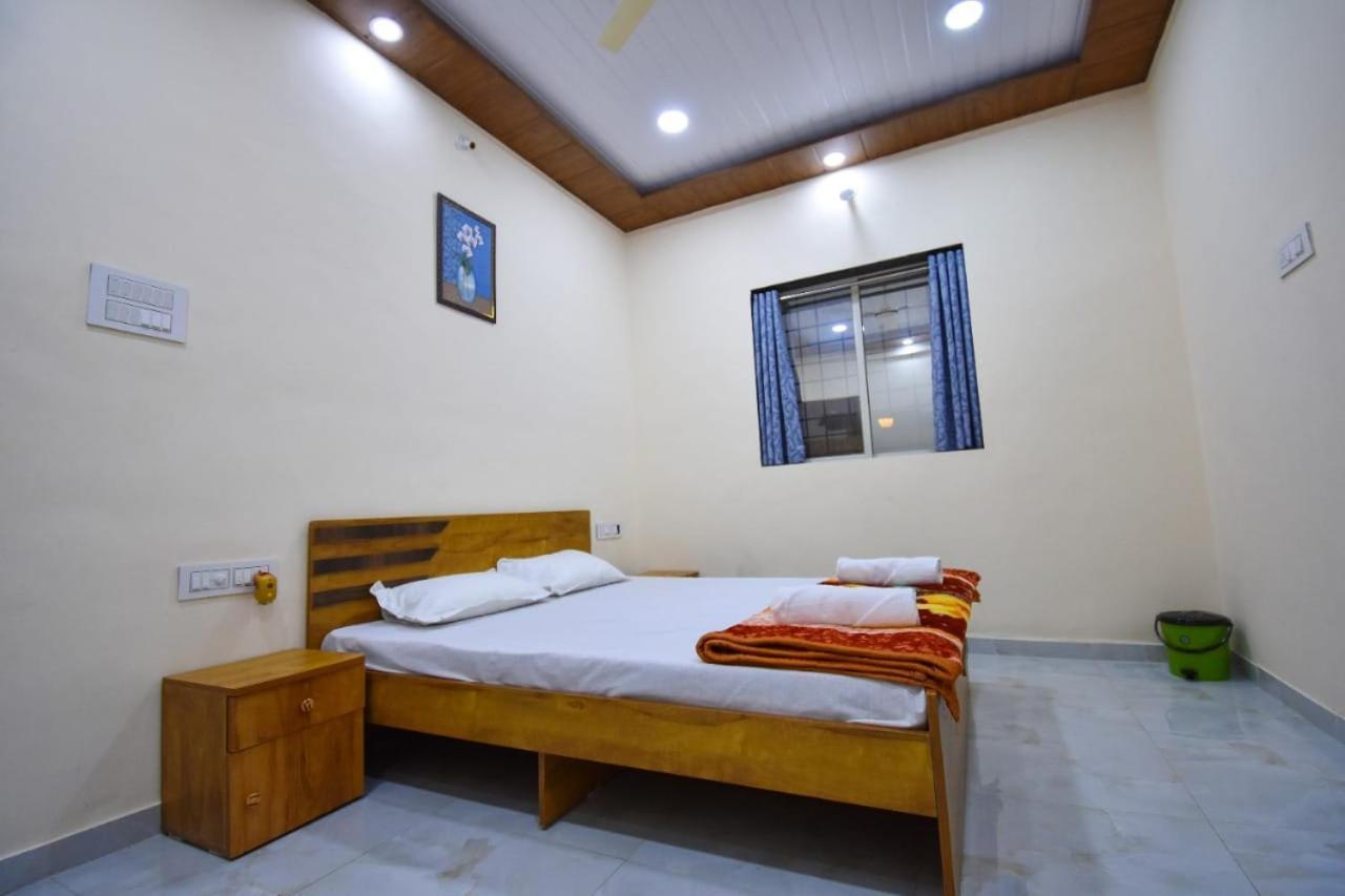 Вилла Beauty And The Beast 4Bhk Лонавала Экстерьер фото